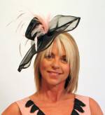 Side disc hair fascinator